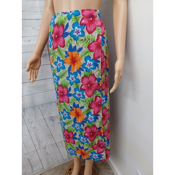 Sag Harbor Dresses & Skirts - Vtg SAG HARBOR Womens Wrap Floral Skirt Sz L Y2K Hawaiian